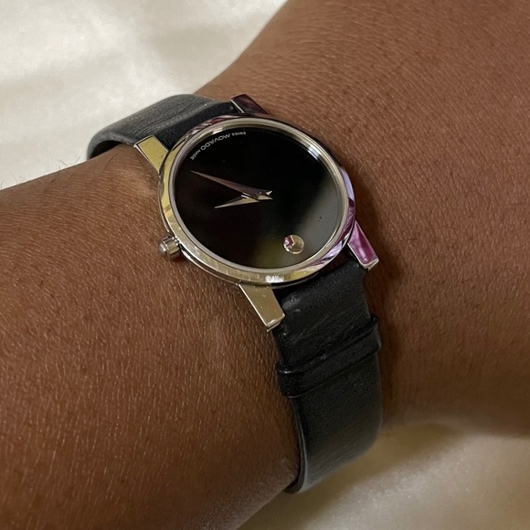 movado moderna